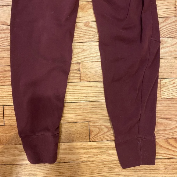 Hollister Size XS Comfy Jogger - Picture 5 of 11